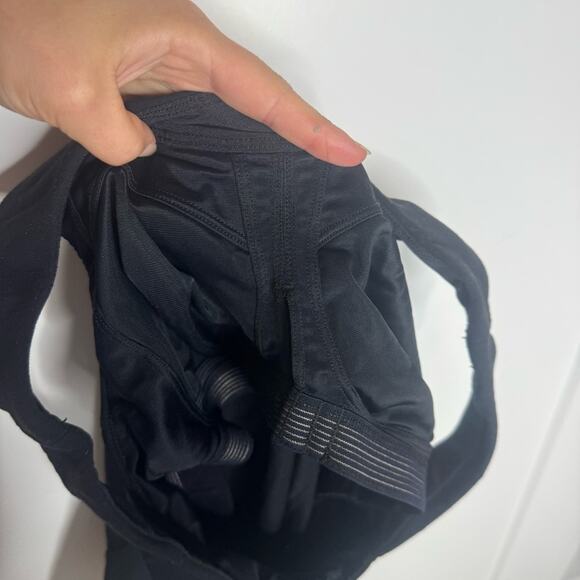 Lululemon Let Me Hold Those For You Black Form Fitting Tank Top Size 6 - Picture 4 of 4